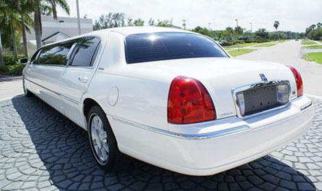 Palm Bay White Lincoln Limo 